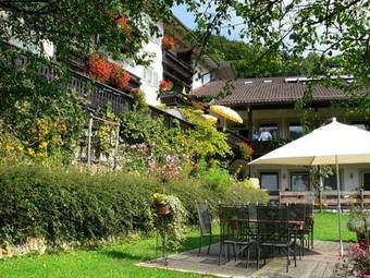 Hotel Restaurant Cafe Neu Meran