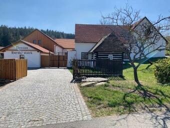 Hostal Penzion Horsk� Statek