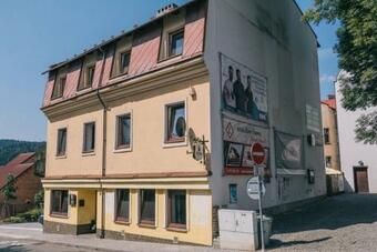 Hostal Penzion Quattro