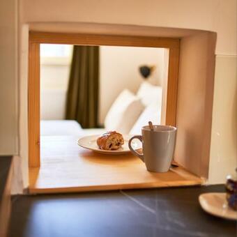 Barokn� Kaplanka 1796 A. D. - Luxusn� Apartm�ny V ?esk�m R�ji