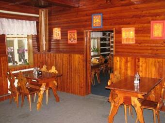 Hostal Lyse?insk� Bouda