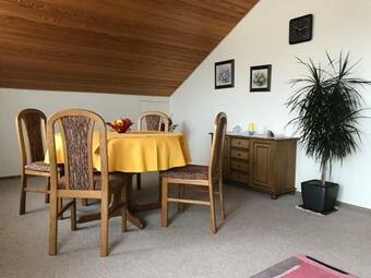 Apartamento 4-sterne Wohnung Im Dachgeschoss