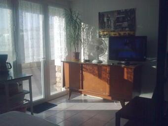 Apartamento Studio Climatise. Proche Parking, Commerces Et Mer
