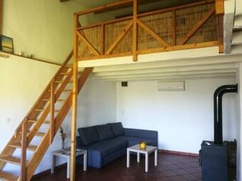 Charmant Mas Tout �quip� En Pleine Nature Catalane