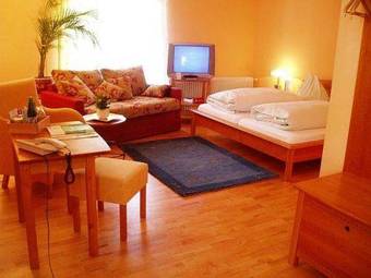 Hostal Landgasthof Zur Linde Laaben