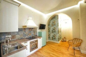 Domus D'angelo B&B
