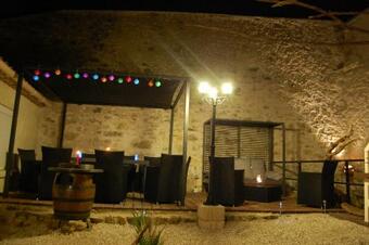 Maison Avec Jacuzzi, Sauna Et Piscine