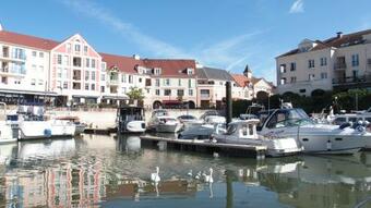 Apartamento Studio Port Cergy