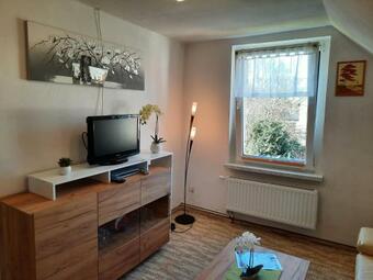 Apartamento Boddenblick - Ferienwohnung Mit Gartennutzung In Grieben Hiddensee