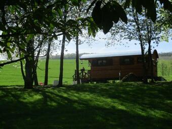 Bed & Breakfast Roulotte Panoramique Du Moulin