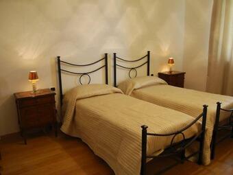 Appealing Holiday Home In Grotte Di Castro With Heated Pool