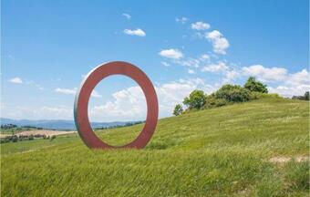 Nice Apartment In Lari With 2 Bedrooms