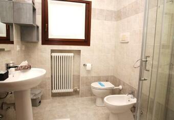 Apartamento Appartamenti A Breve Termine "da Lucy"