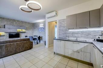 Apartamento Appartamento Lonato Belvedere - Affitti Brevi Italia
