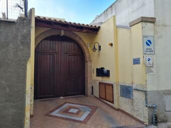 Stanza Con Bagno In Appartamento Condiviso