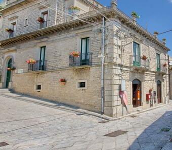 Bed & Breakfast Domus Aurea