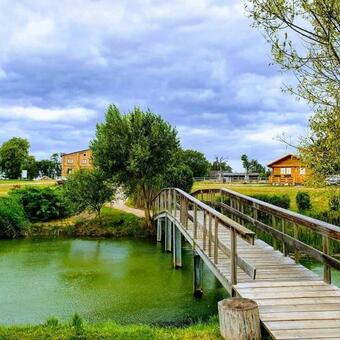 Peenehof K�ppen - Ferienwohnungen & Schlaff�sser