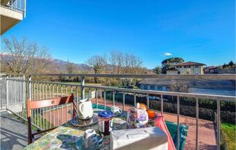 Stunning Apartment In Mulazzo With