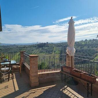 2-bed Apartment In Abruzzo Italy 15 Minute To Sea