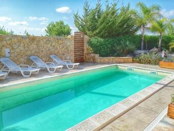 Partanna Holiday House