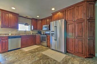 Stunning Lake Ozark Retreat With Dock And Boat Slip!