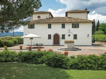 Delightful Holiday Home In Reggello With Swimming Pool