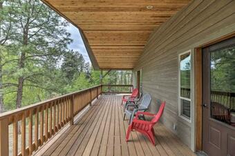 Quiet Riverside Retreat - Hike, Fish And Ski!