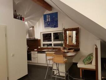Apartamento 3,5 Zimmer Hochwertig Eingerichtete Dachgeschosswohnung