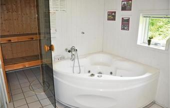 Holiday Home Vinkelb�k III