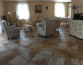 Villa Agr�able Location Vacances Climatis�e, Piscine Chauff�e, Proche Du Centre D'aureille � Pieds, Jolie Vue - 8 Prs- Ls2-287-l'oustau