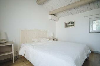 Magnifique Propri�t� Avec Vues Panoramiques Et Piscine Priv�e