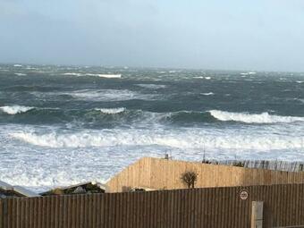 Bed & Breakfast La Cabine "petite Chambre Atypique" � La Villa Plein Vent