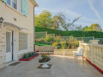 G�te Bar-sur-aube, 4 Pi�ces, 6 Personnes - Fr-1-543-229