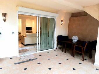 G�tes Entiers "l'olivier" Et "le M�dicis"