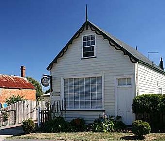 Bed & Breakfast Westbury Gingerbread Cottages