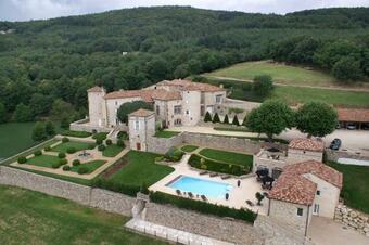 Hostal Domaine De Cachard