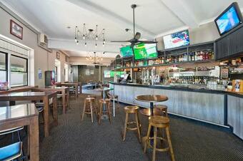 Imperial Hotel Singleton