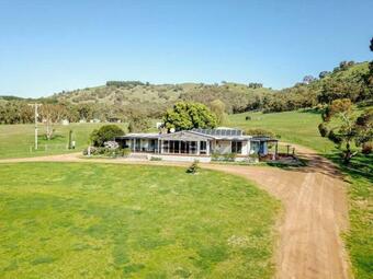 The Village Green Mainhouse