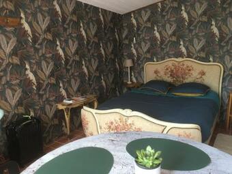 Bed & Breakfast Aupr�s Du Ch�teau 2