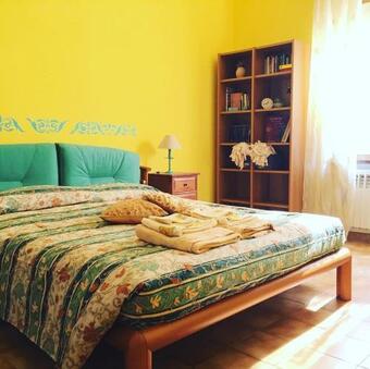 Il Dolce Ulivo Casa Vacanze (up To 5 Sleep)