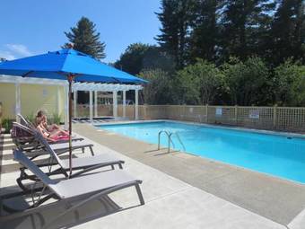 Hotel Admiral's Inn Resort