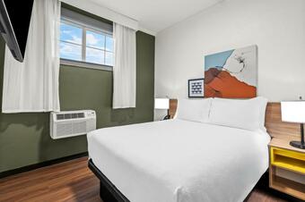 Hotel Spark By Hilton Portland Airport Maine Mall