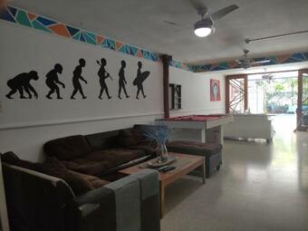 Hostal Habitación Con Wifi Turbo Y Desayuno En Marbella