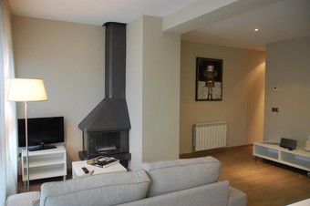 Montseny Suites & Apartments