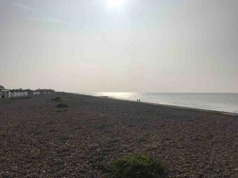 Apartamento Goring Beach Studio - 2 Min Walk From Seafront