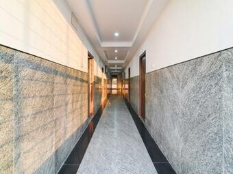 Hotel Oyo Flagship 36586 Sai Dr Venkatesh Residency