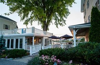 Posada The Breakwater Inn & Spa