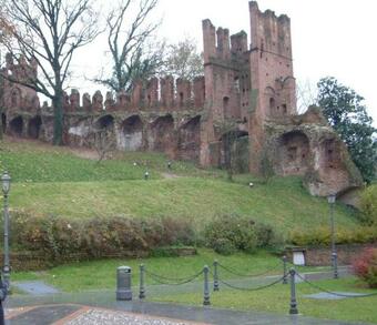 Apartamento Accogliente Dependance In Collina A 35 Km Da Milano