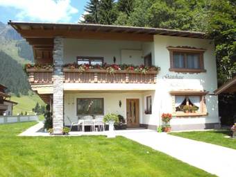 Bed & Breakfast G�stehaus Lukasser