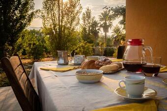Hostal Country House Sermane